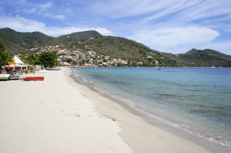 Photo de la plage de Anses-d'Arlet Bourg